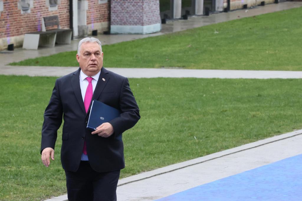 Hungary&rsquo;s Orb&aacute;n orders authorities to hold some $82 million in seized Ukrainian cash and gold